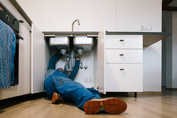 Professional Drain Cleaning technician working in Stonewall, TX